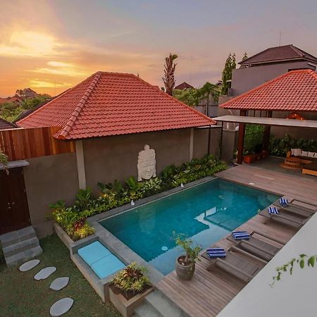 Uwu Villas Canggu Buitenkant foto