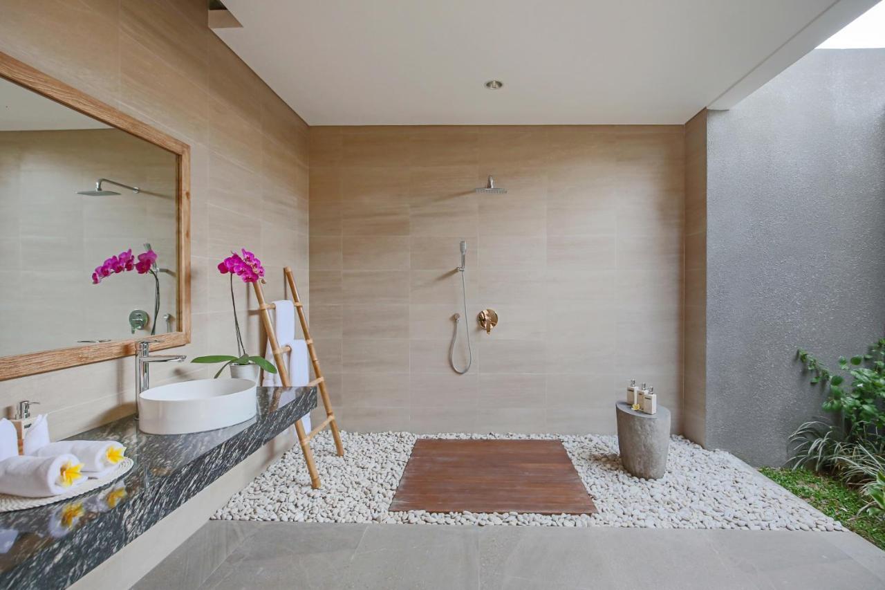 Uwu Villas Canggu Buitenkant foto